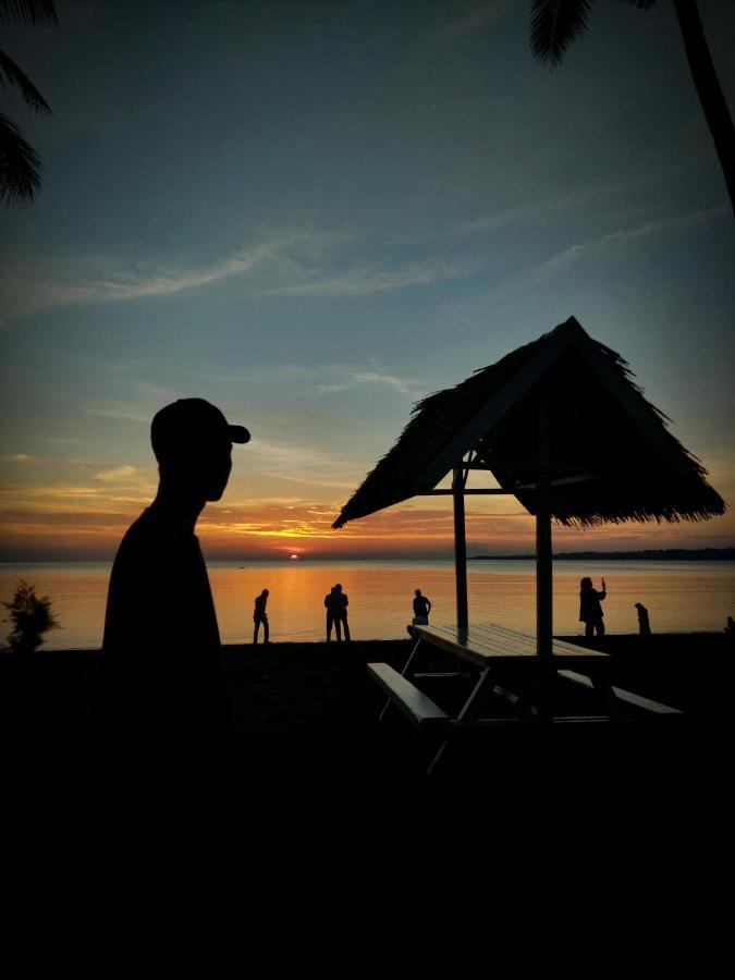 Sunari Beach Resort Selayar Matalalang Екстериор снимка