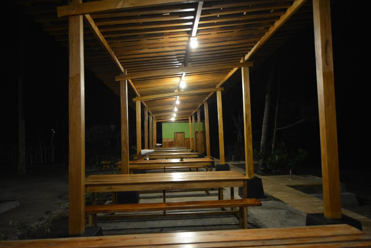 Sunari Beach Resort Selayar Matalalang Екстериор снимка