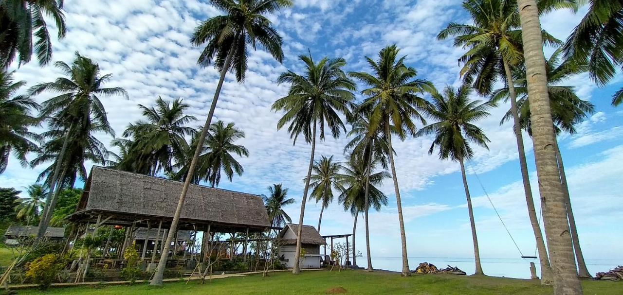 Sunari Beach Resort Selayar Matalalang Екстериор снимка